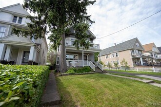 933 Tifft St in Buffalo, NY - Building Photo - Building Photo