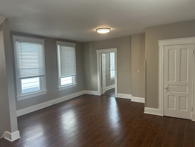 4130 colerain ave, Unit Apt 2 in Cincinnati, OH - Building Photo - Building Photo