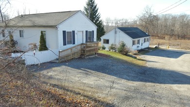 27 Jasper Rd in Brewster, NY - Building Photo - Building Photo