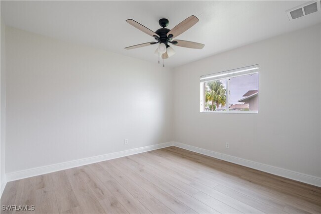 property at 102 SE 39th Terrace