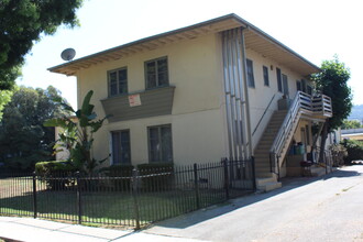 5700 Clemson St in Los Angeles, CA - Building Photo - Building Photo