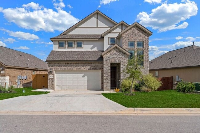 property at 1525 Spechts Rnch