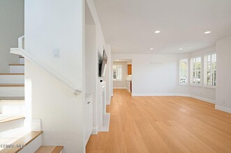 4799 Via Altamira in Thousand Oaks, CA - Building Photo - Building Photo