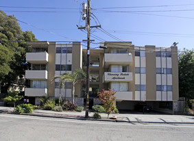 Channing Poolside Apartments