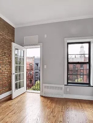 521 E 5th St in New York, NY - Building Photo