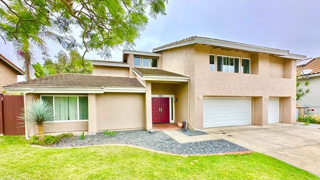7629 Rustico Dr in Carlsbad, CA - Building Photo - Building Photo