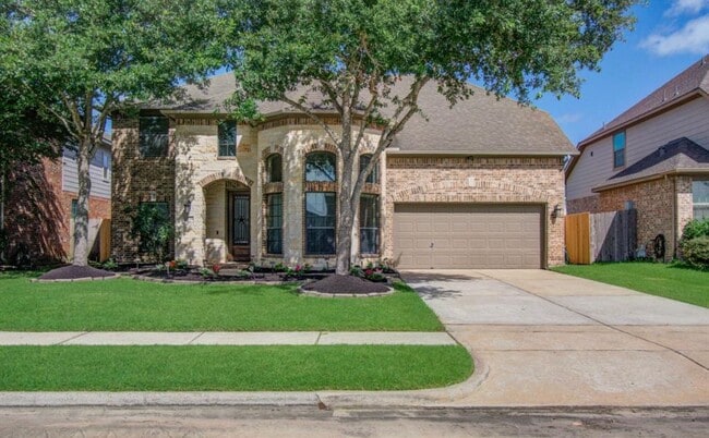 property at 13719 Kingston River Ln
