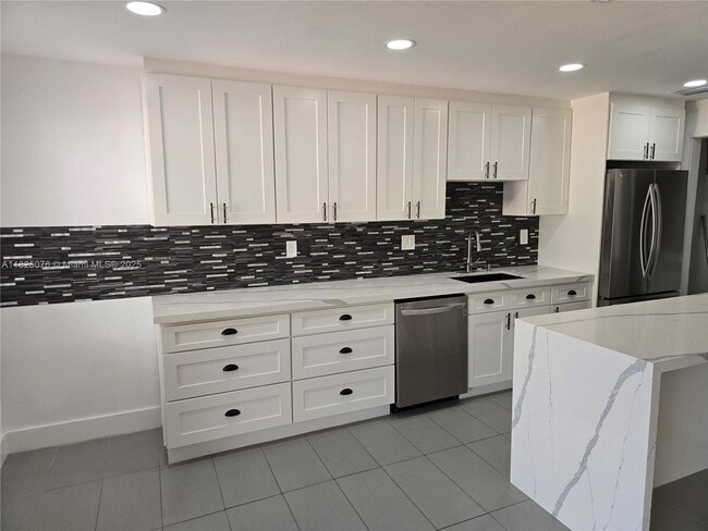 814 SW 13th St in Fort Lauderdale, FL - Building Photo - Building Photo