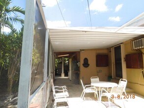 6608 SW 65th St in South Miami, FL - Building Photo - Building Photo