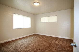 1704 Sunset Ave in Chico, CA - Building Photo - Building Photo