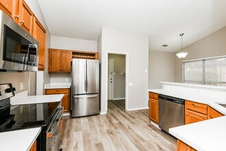 6202 Pennsylvania Ave in Arlington, TX - Building Photo - Building Photo