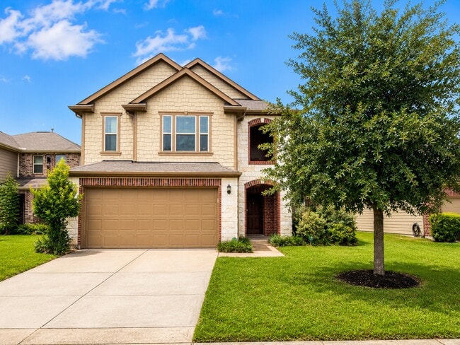 19011 Tower Rose Ct