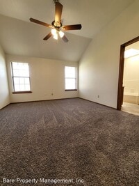 1309 Newbury Dr photo'