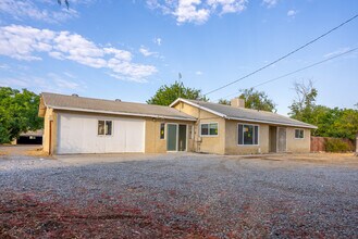 20724 Palomar St in Wildomar, CA - Building Photo - Building Photo