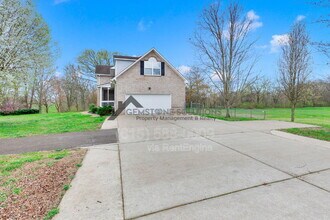 3848 Kedron Rd in Spring Hill, TN - Building Photo - Building Photo