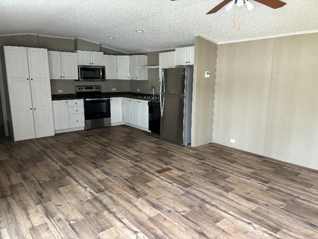 property at 2596 LA-3059