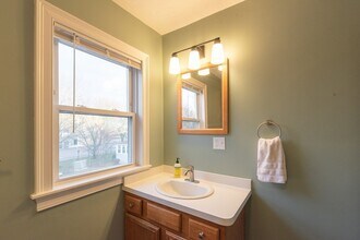 19 E Hoyle St in Norwood, MA - Building Photo - Building Photo