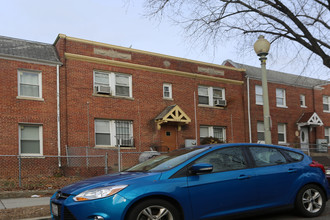 1412 Staples St NE in Washington, DC - Building Photo - Building Photo