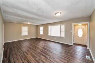 101 8th St NE in Childersburg, AL - Building Photo - Building Photo