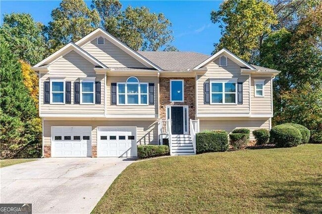 property at 511 Sable Trace Way