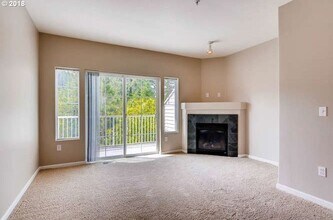 15330 SW Mallard Dr in Beaverton, OR - Building Photo - Building Photo