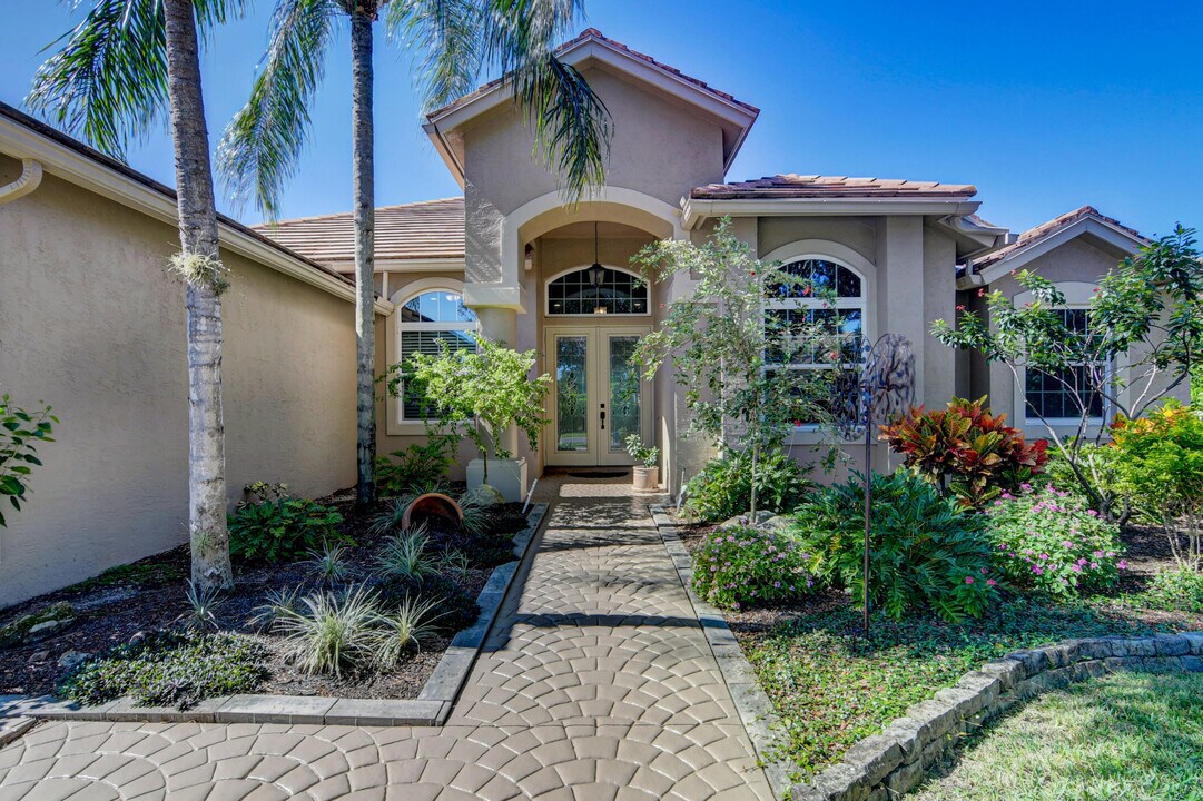 21707 Abington Ct in Boca Raton, FL - Foto de edificio