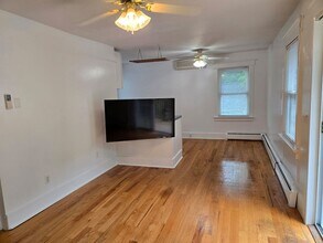 20 William St in Hammondsport, NY - Building Photo - Building Photo