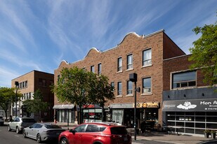 735-759 Décarie Boul in Montréal, QC - Building Photo
