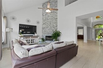5909 Fox Glen Ln in Flower Mound, TX - Building Photo - Building Photo