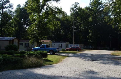 Pine Glen Mobile Home Park in Griffin, GA - Building Photo