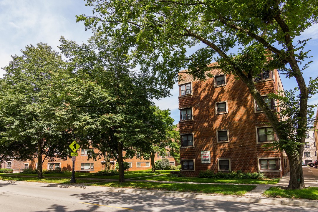 549 Sheridan in Evanston, IL - Building Photo