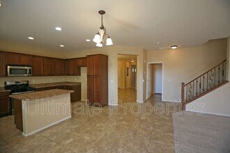 12123 W Leather Ln in Peoria, AZ - Building Photo - Building Photo