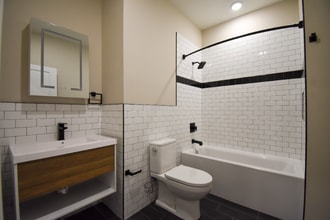 1030 N 48th St in Philadelphia, PA - Building Photo - Building Photo