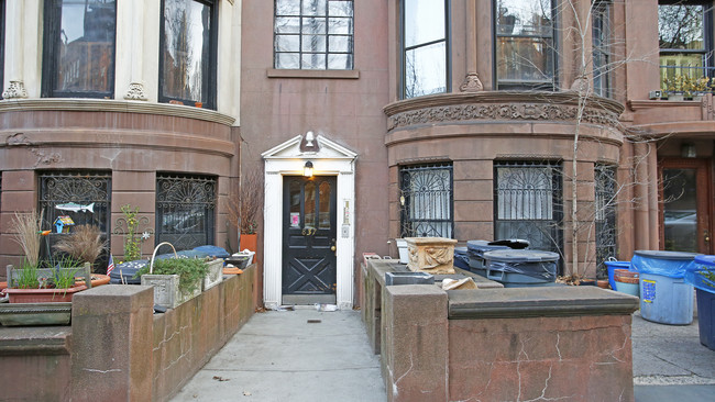 837 Carroll St in Brooklyn, NY - Building Photo - Building Photo