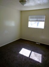 1725 N 1450 W, Unit 1 in Layton, UT - Building Photo - Building Photo