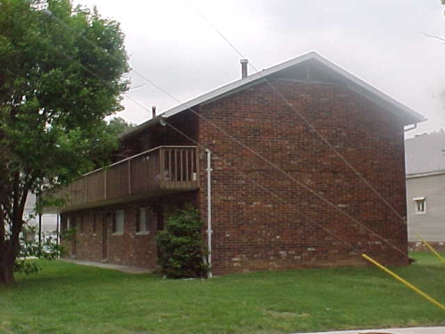 419-421 Oakley St in Evansville, IN - Building Photo