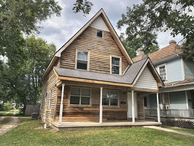 property at 18 E Grand Ave