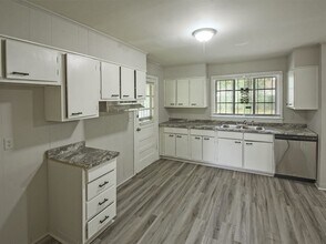 1485 Carol Dr in Memphis, TN - Building Photo - Building Photo