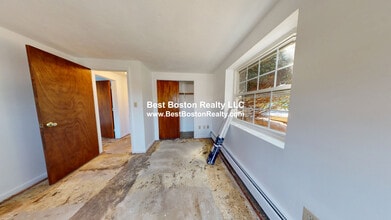 7 Meridian St in Malden, MA - Building Photo - Building Photo