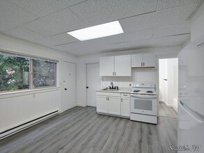 258 E Newton St in Seattle, WA - Building Photo - Building Photo