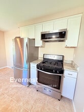 22618 Francis St in St. Clair Shores, MI - Building Photo - Building Photo