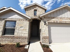 1409 Black Oak Dr in Denton, TX - Building Photo - Building Photo