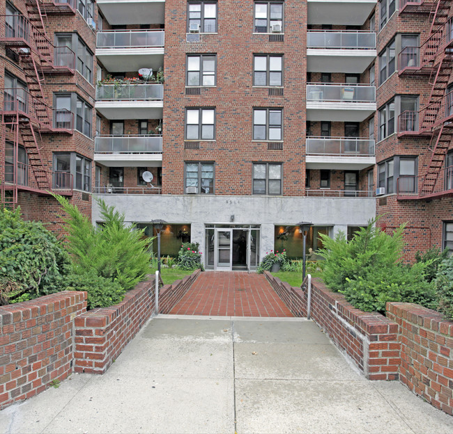 9511 Shore Rd in Brooklyn, NY - Building Photo - Building Photo