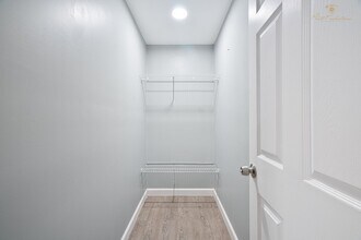 8 Tappan St-Unit -8 Tappan St. Studio #1 in Providence, RI - Building Photo - Building Photo