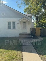 1537 N Holyoke St in Wichita, KS - Building Photo