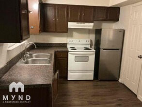 2806 Wimbledon Ct in Garland, TX - Foto de edificio - Building Photo