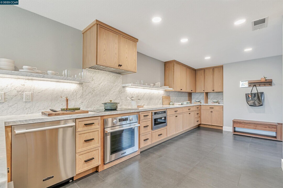 3043 Tahoe Pl in San Ramon, CA - Building Photo
