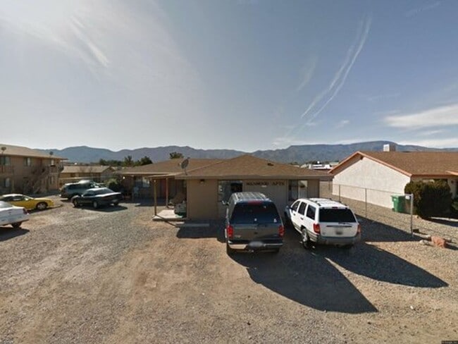 property at 2642 S Mountain View Dr
