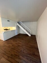 917 Sierra Madre Ave in Azusa, CA - Building Photo - Building Photo