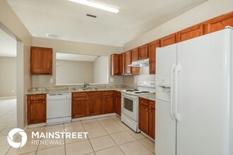 1597 Twin Oak Dr W in Middleburg, FL - Building Photo - Building Photo